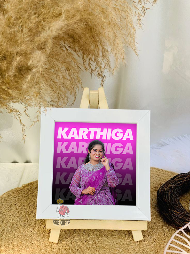 Trendy Text Frame
