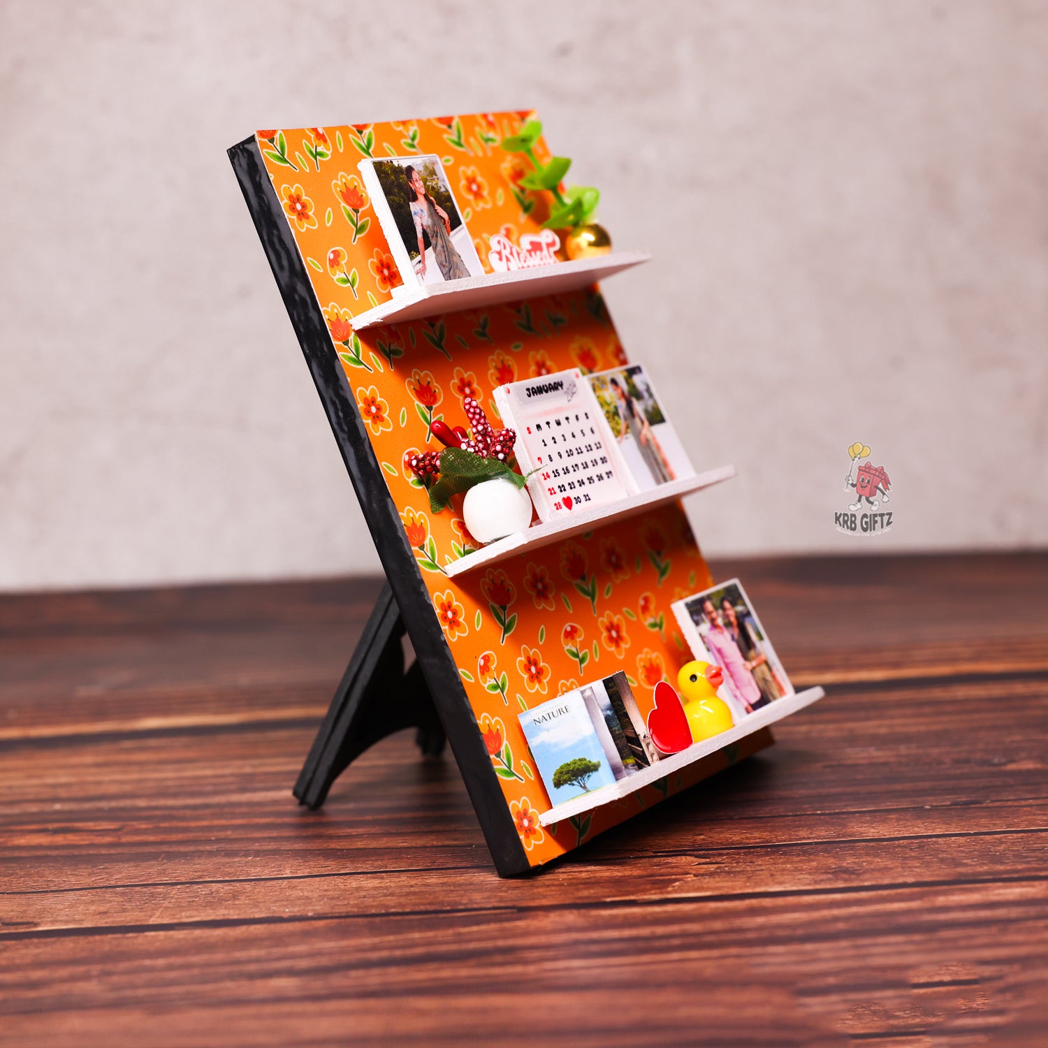 Shelf Miniature