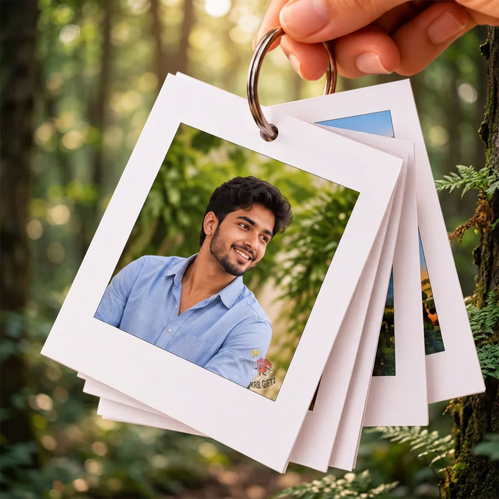 Mini Polaroid Ring Album