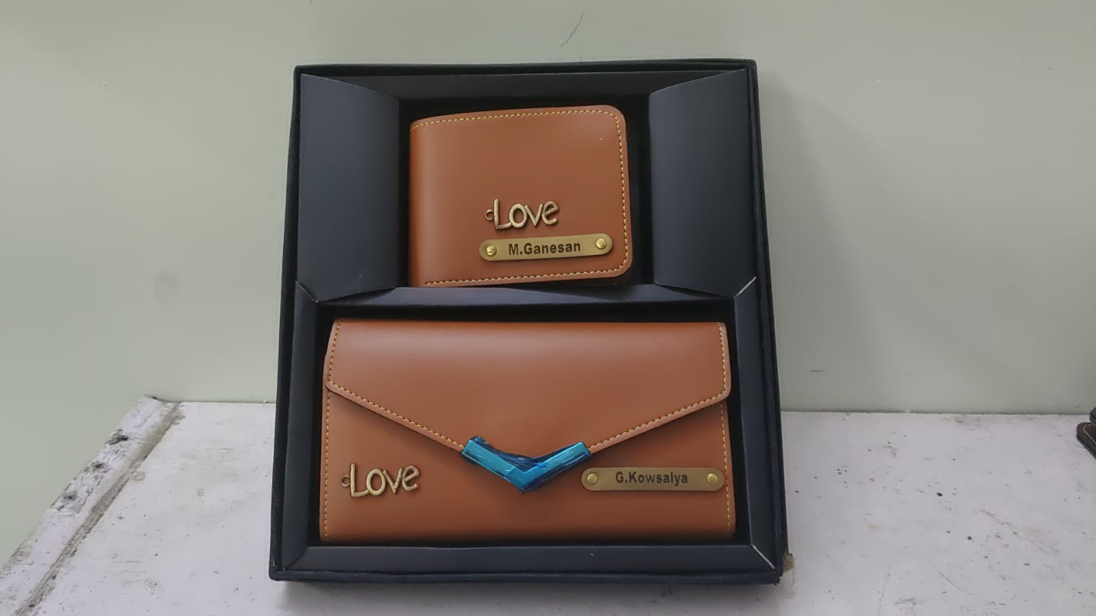 Customize Wallet [Contact Us On Whatsapp Before Placing Order]
